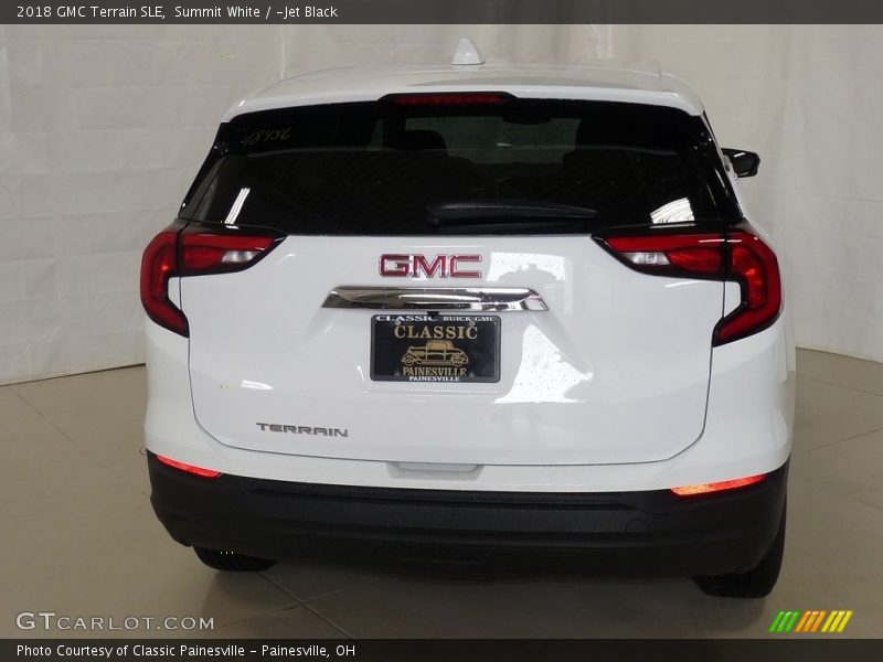 Summit White / ­Jet Black 2018 GMC Terrain SLE