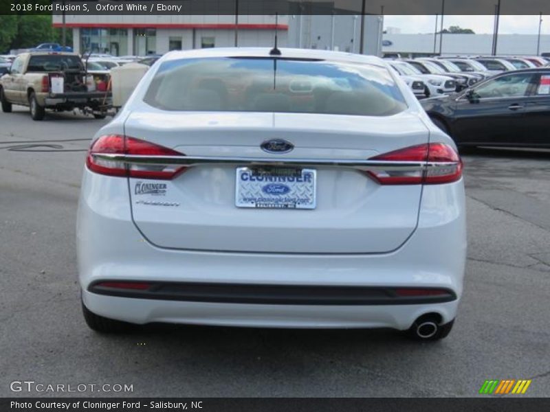 Oxford White / Ebony 2018 Ford Fusion S