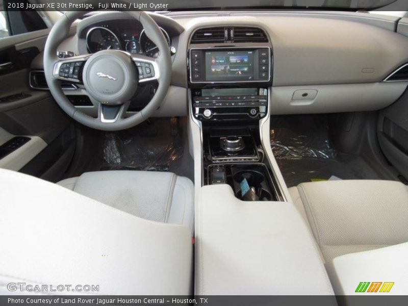 Fuji White / Light Oyster 2018 Jaguar XE 30t Prestige