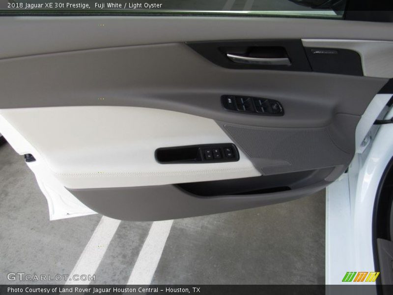 Fuji White / Light Oyster 2018 Jaguar XE 30t Prestige