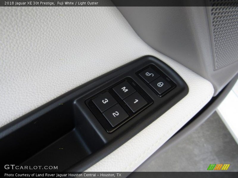Fuji White / Light Oyster 2018 Jaguar XE 30t Prestige