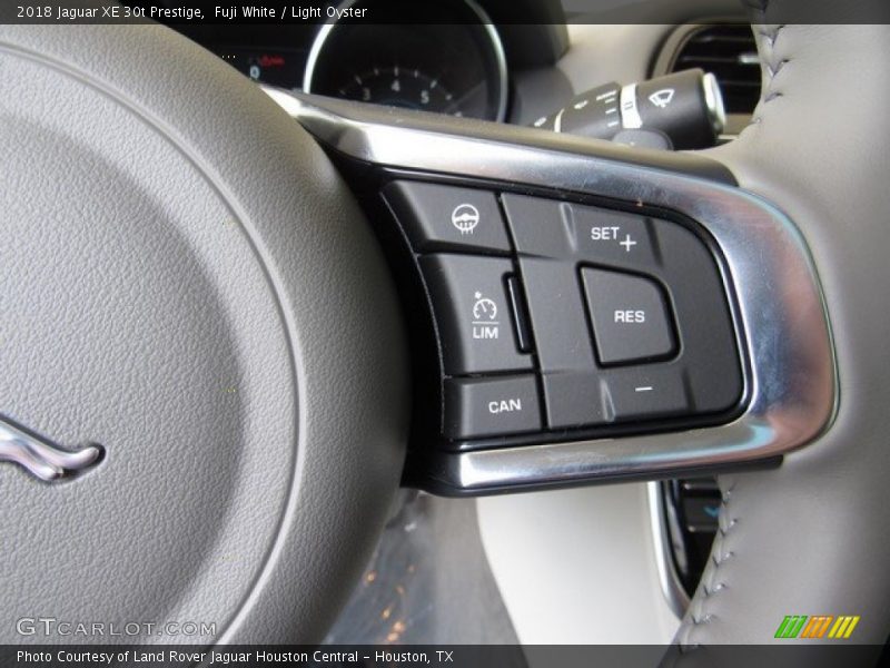 Fuji White / Light Oyster 2018 Jaguar XE 30t Prestige