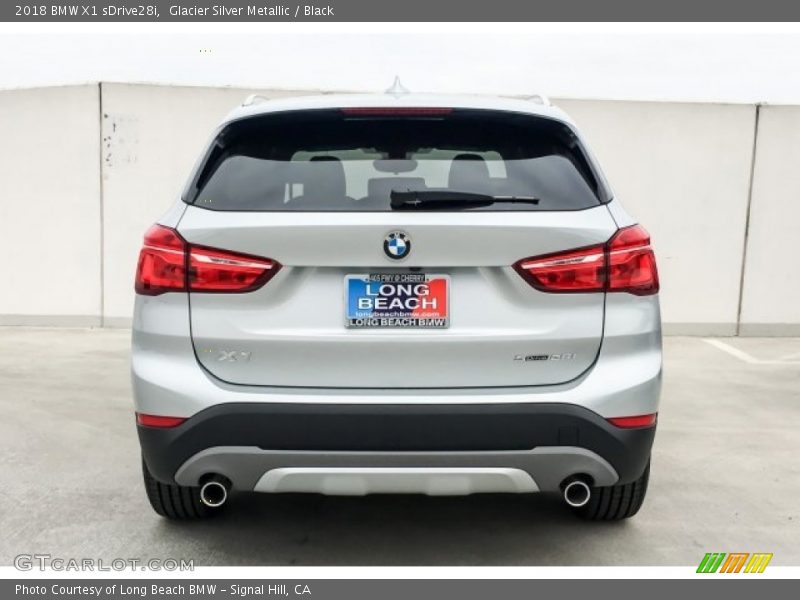 Glacier Silver Metallic / Black 2018 BMW X1 sDrive28i