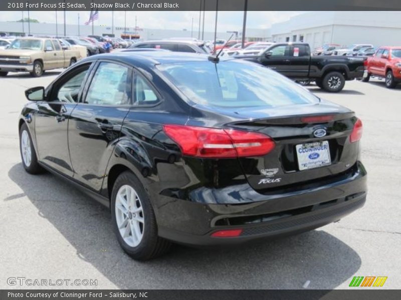 Shadow Black / Charcoal Black 2018 Ford Focus SE Sedan