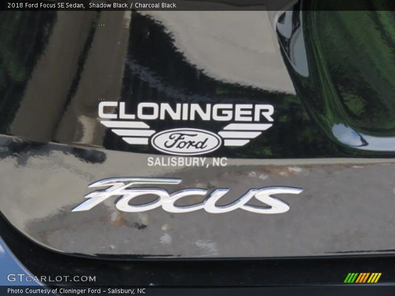 Shadow Black / Charcoal Black 2018 Ford Focus SE Sedan