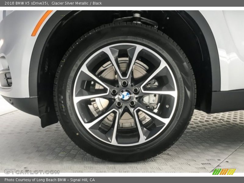 Glacier Silver Metallic / Black 2018 BMW X5 sDrive35i