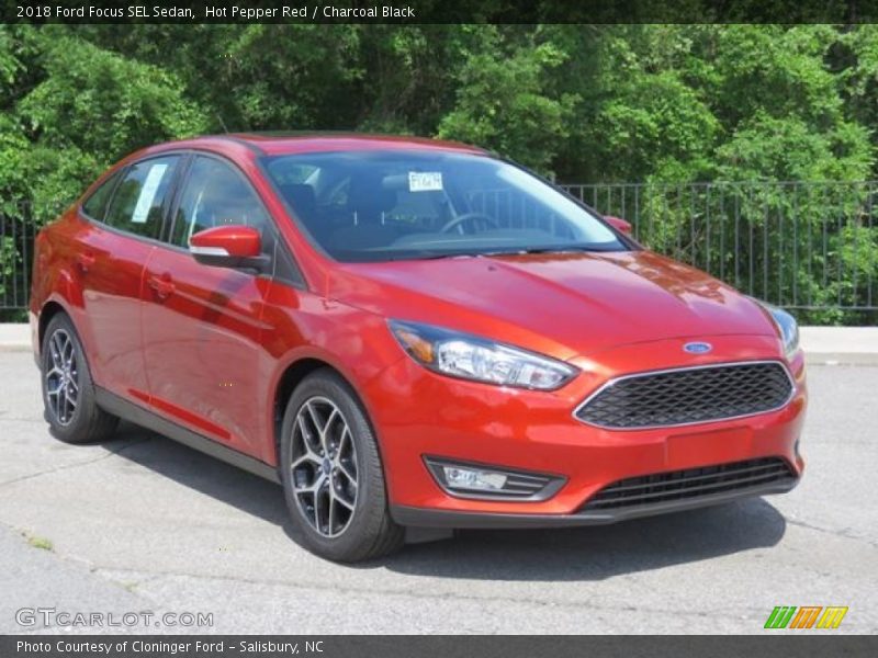 Hot Pepper Red / Charcoal Black 2018 Ford Focus SEL Sedan
