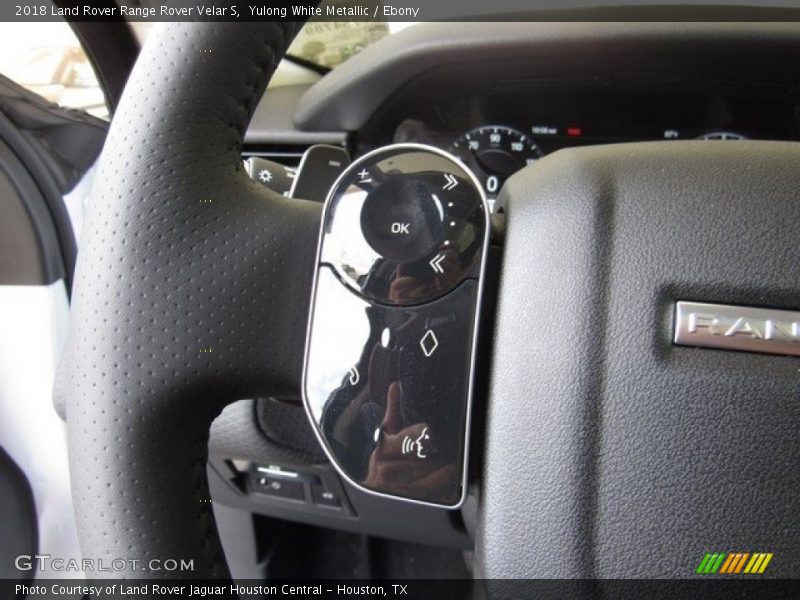 Yulong White Metallic / Ebony 2018 Land Rover Range Rover Velar S