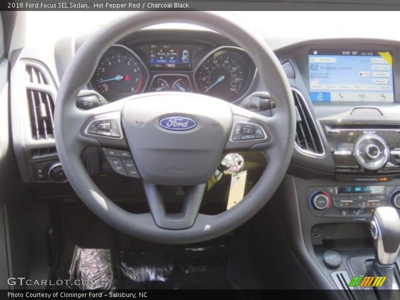 Hot Pepper Red / Charcoal Black 2018 Ford Focus SEL Sedan