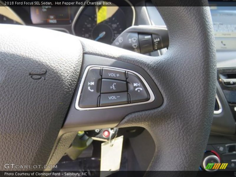 Hot Pepper Red / Charcoal Black 2018 Ford Focus SEL Sedan