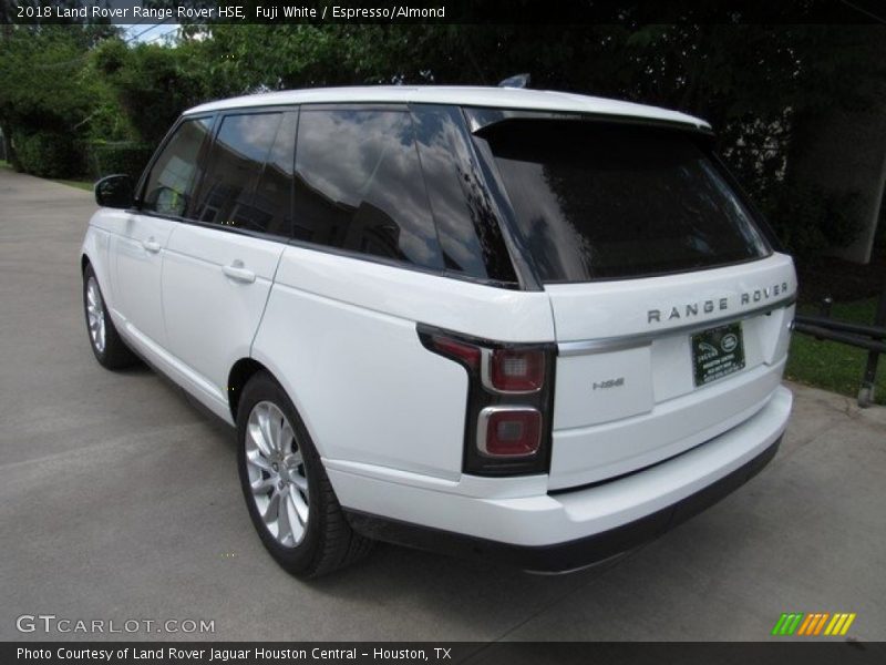 Fuji White / Espresso/Almond 2018 Land Rover Range Rover HSE