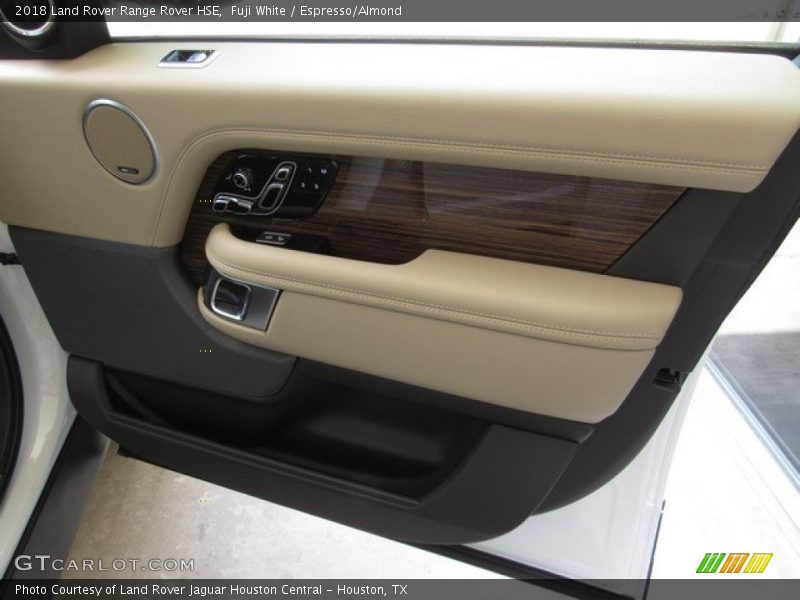 Fuji White / Espresso/Almond 2018 Land Rover Range Rover HSE