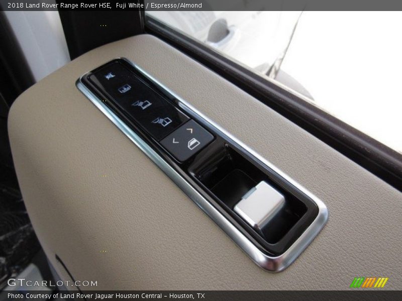 Fuji White / Espresso/Almond 2018 Land Rover Range Rover HSE