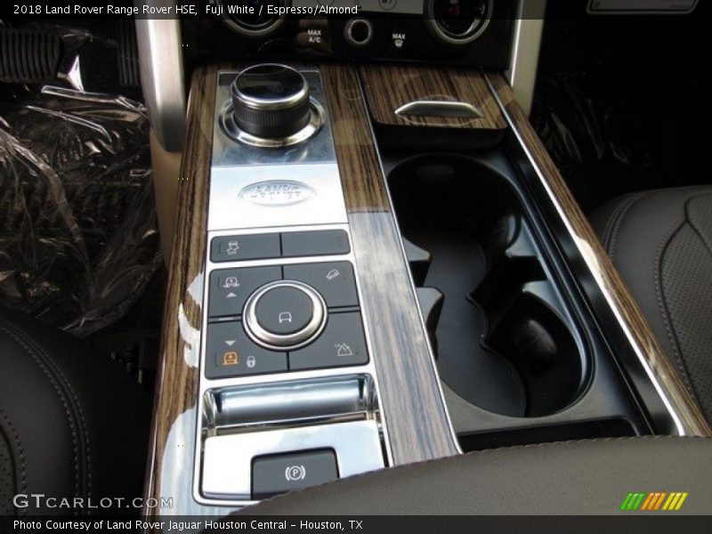 Fuji White / Espresso/Almond 2018 Land Rover Range Rover HSE