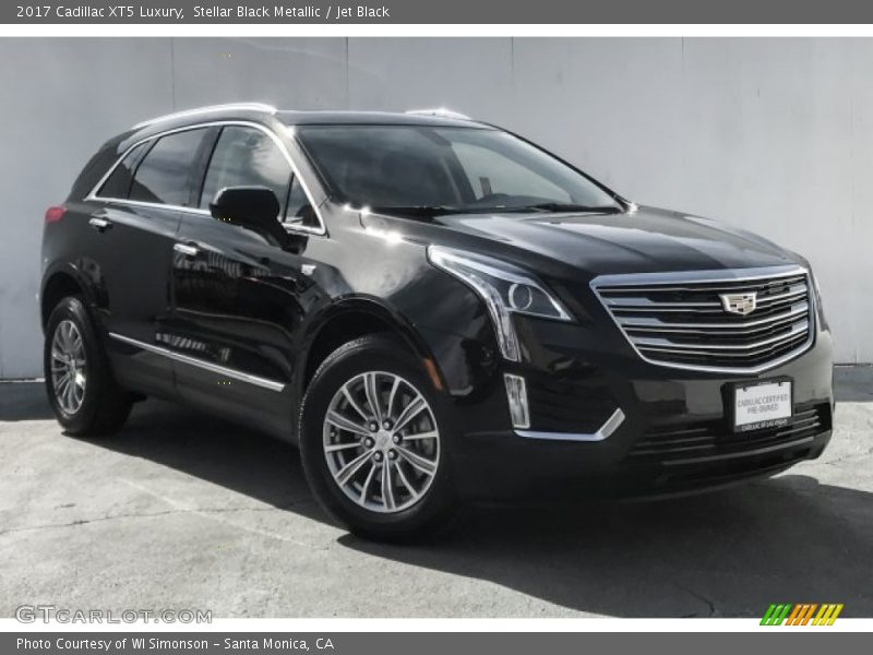 Stellar Black Metallic / Jet Black 2017 Cadillac XT5 Luxury