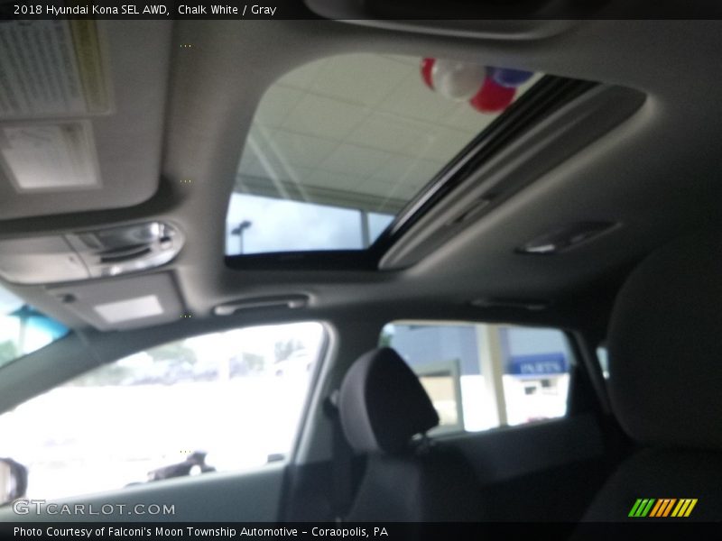 Chalk White / Gray 2018 Hyundai Kona SEL AWD