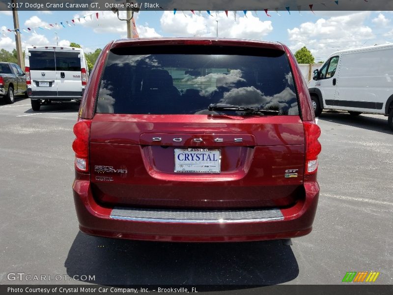Octane Red / Black 2017 Dodge Grand Caravan GT