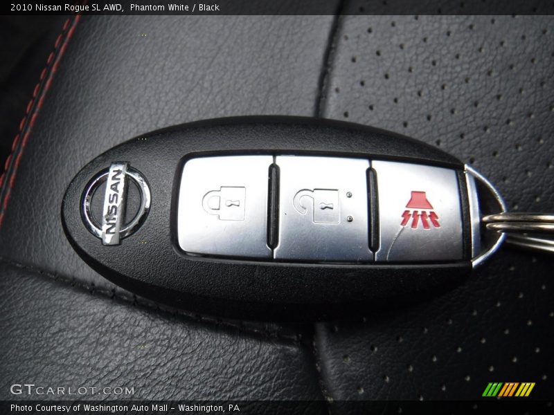 Phantom White / Black 2010 Nissan Rogue SL AWD