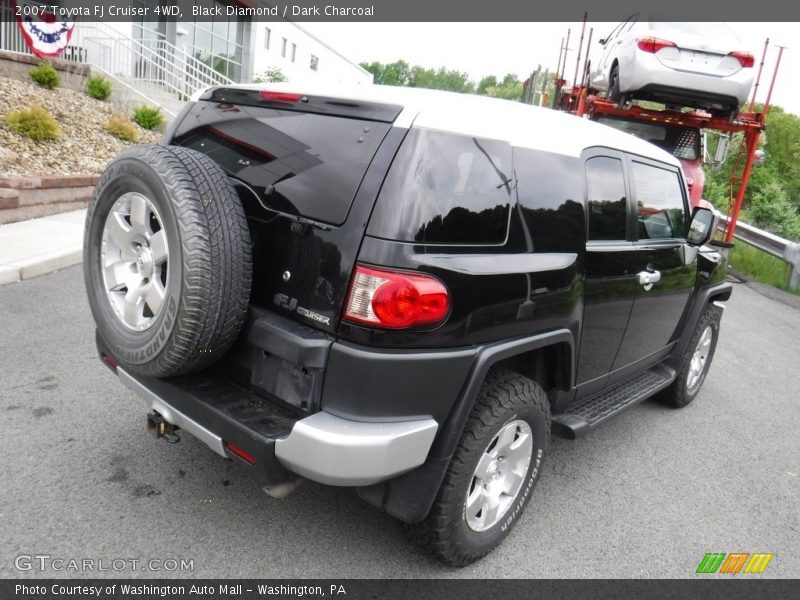 Black Diamond / Dark Charcoal 2007 Toyota FJ Cruiser 4WD
