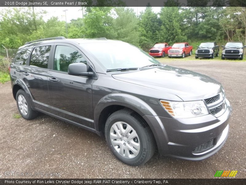 Granite Pearl / Black 2018 Dodge Journey SE