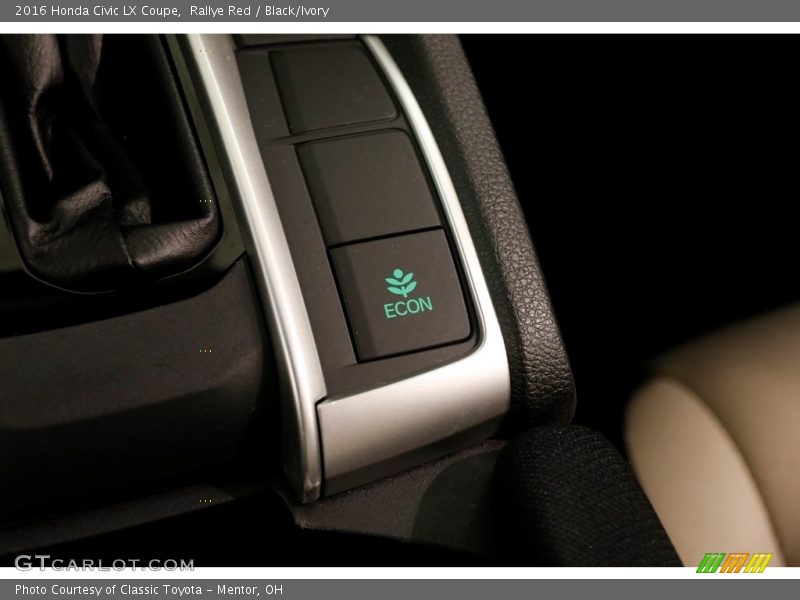 Rallye Red / Black/Ivory 2016 Honda Civic LX Coupe