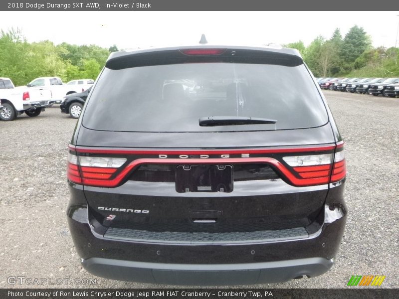 In–Violet / Black 2018 Dodge Durango SXT AWD