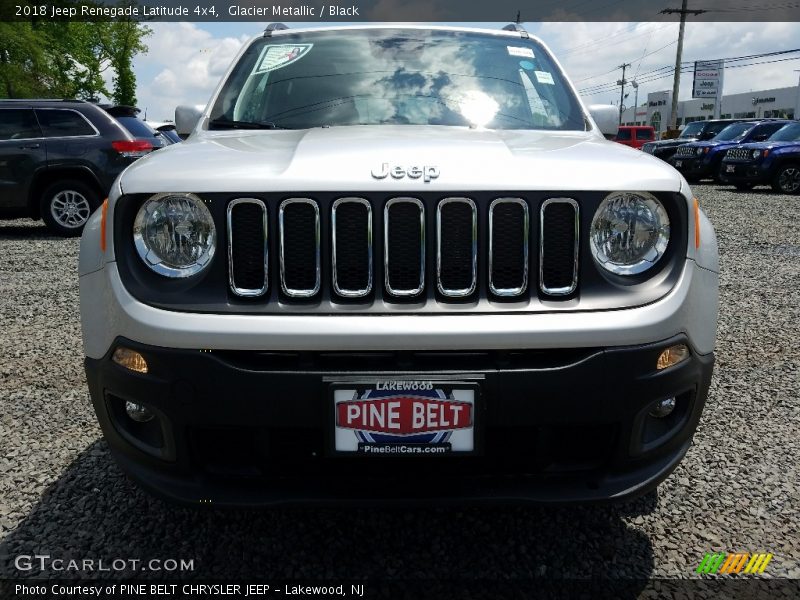 Glacier Metallic / Black 2018 Jeep Renegade Latitude 4x4