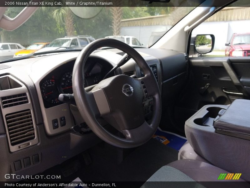 White / Graphite/Titanium 2006 Nissan Titan XE King Cab