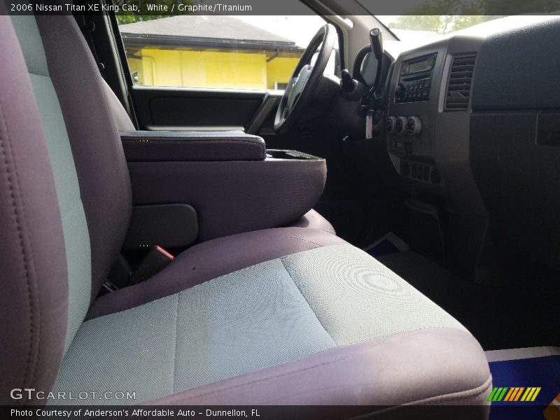 White / Graphite/Titanium 2006 Nissan Titan XE King Cab