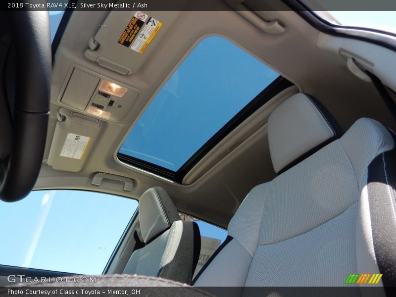 Silver Sky Metallic / Ash 2018 Toyota RAV4 XLE