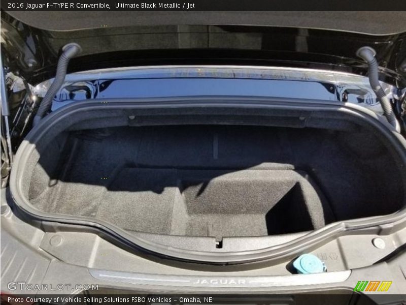 Ultimate Black Metallic / Jet 2016 Jaguar F-TYPE R Convertible