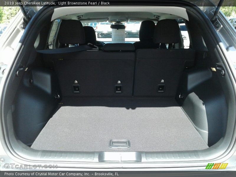 Light Brownstone Pearl / Black 2019 Jeep Cherokee Latitude