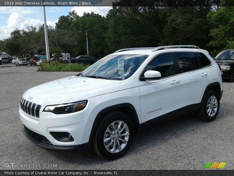 Bright White / Black 2019 Jeep Cherokee Latitude