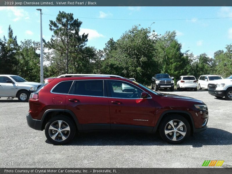 Velvet Red Pearl / Black 2019 Jeep Cherokee Limited