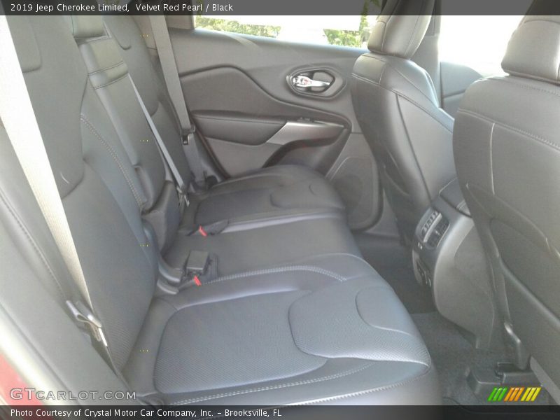 Velvet Red Pearl / Black 2019 Jeep Cherokee Limited
