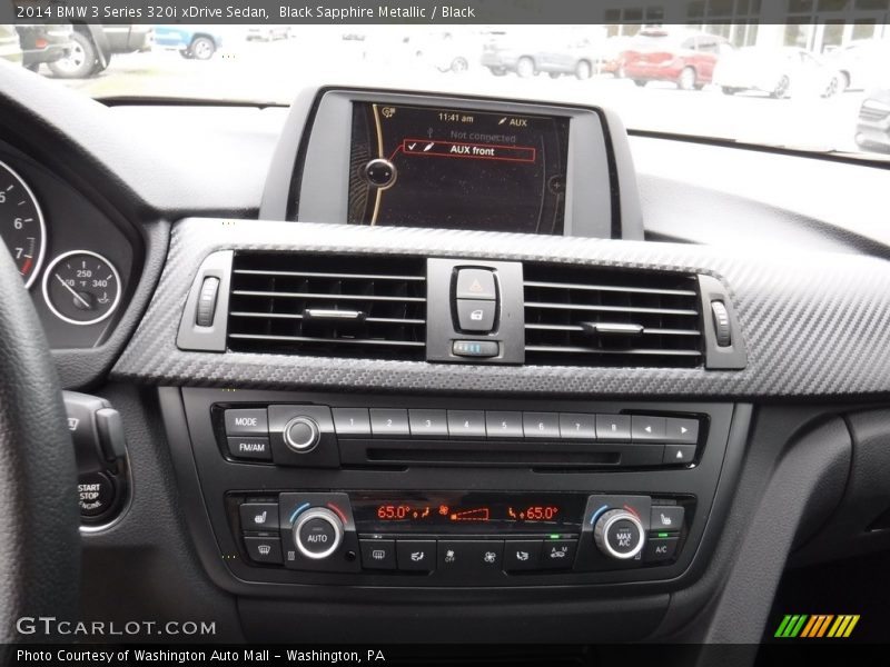 Black Sapphire Metallic / Black 2014 BMW 3 Series 320i xDrive Sedan