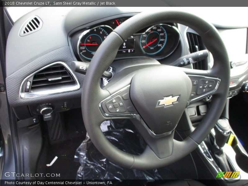 Satin Steel Gray Metallic / Jet Black 2018 Chevrolet Cruze LT