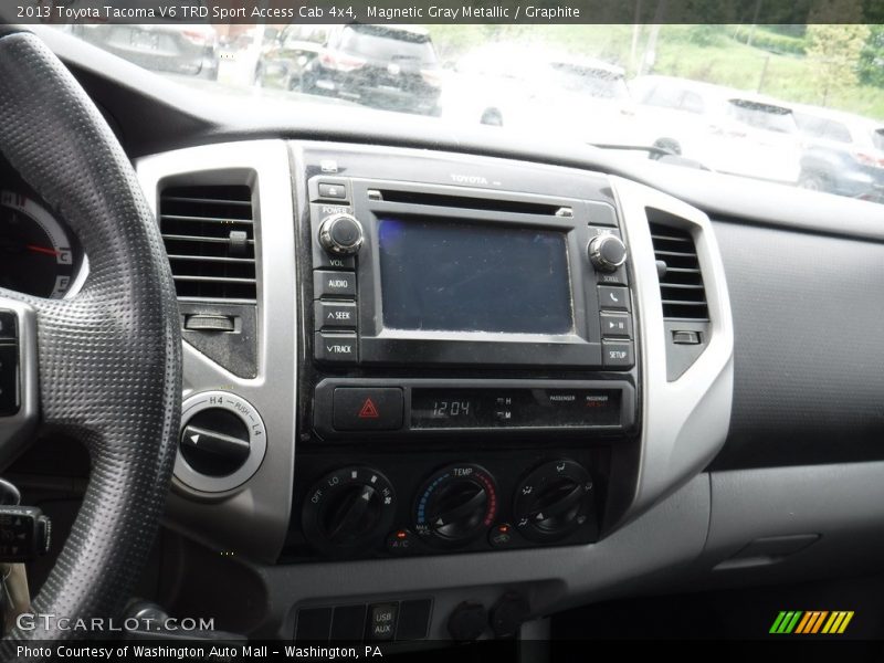 Magnetic Gray Metallic / Graphite 2013 Toyota Tacoma V6 TRD Sport Access Cab 4x4