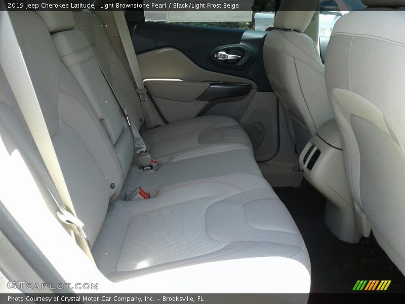 Light Brownstone Pearl / Black/Light Frost Beige 2019 Jeep Cherokee Latitude