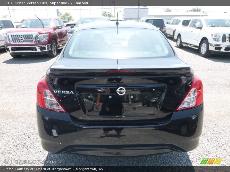 Super Black / Charcoal 2018 Nissan Versa S Plus