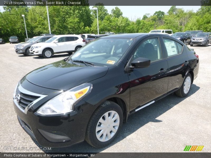 Super Black / Charcoal 2018 Nissan Versa S Plus