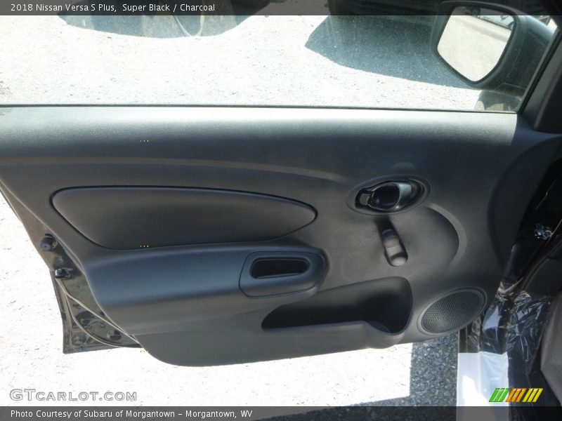 Super Black / Charcoal 2018 Nissan Versa S Plus