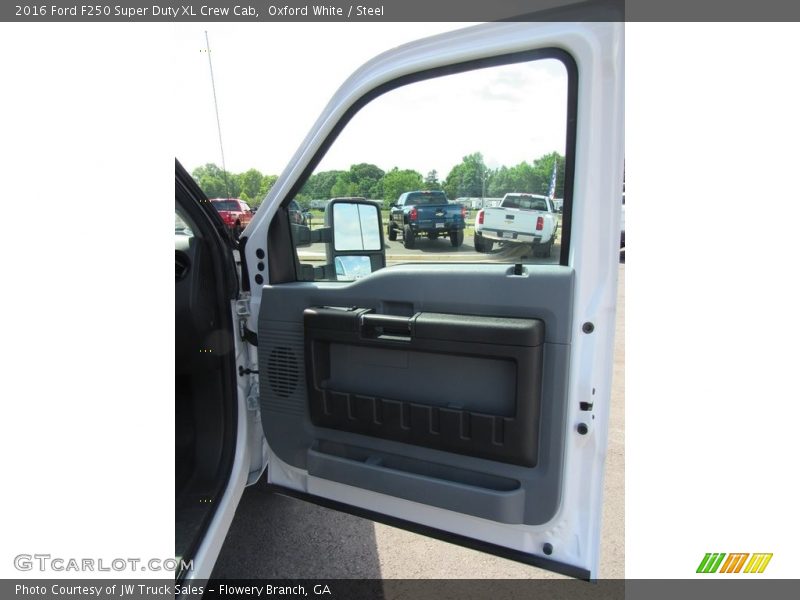 Oxford White / Steel 2016 Ford F250 Super Duty XL Crew Cab