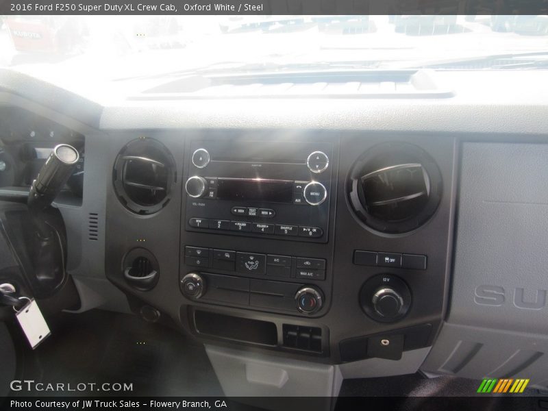 Oxford White / Steel 2016 Ford F250 Super Duty XL Crew Cab