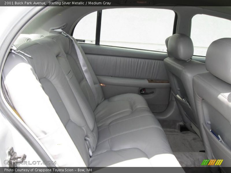 Sterling Silver Metallic / Medium Gray 2001 Buick Park Avenue