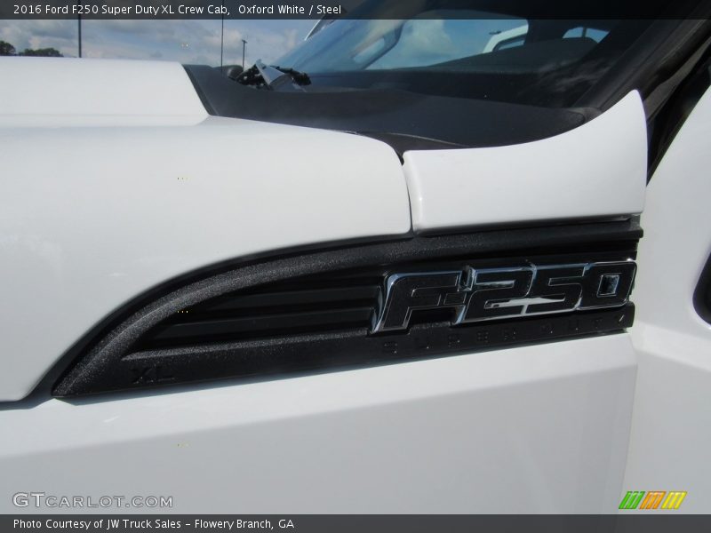 Oxford White / Steel 2016 Ford F250 Super Duty XL Crew Cab