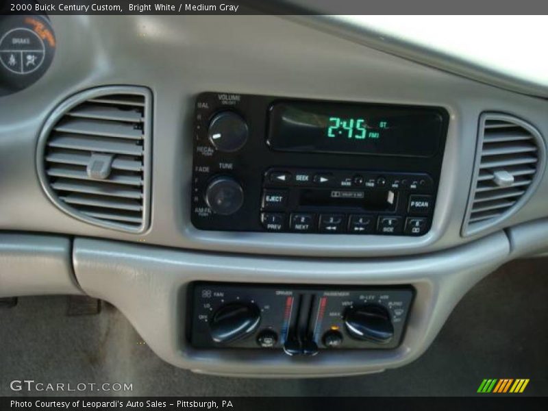 Bright White / Medium Gray 2000 Buick Century Custom