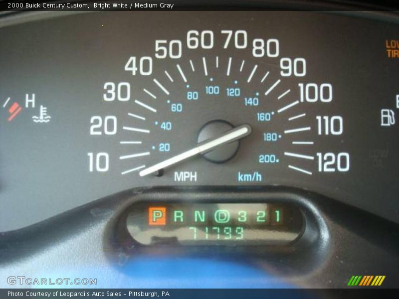 Bright White / Medium Gray 2000 Buick Century Custom