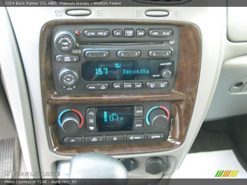 Platinum Metallic / Medium Pewter 2004 Buick Rainier CXL AWD