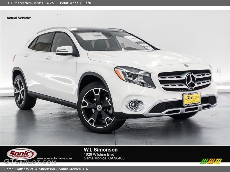 Polar White / Black 2018 Mercedes-Benz GLA 250